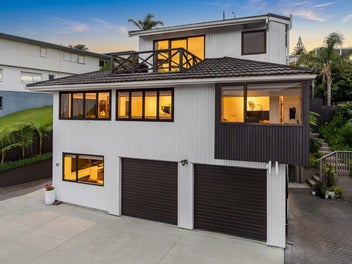 Pool, Sea View, Rangi & Westlake Girls Zone