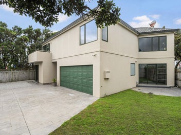 Sunny, Spacious Family Home