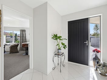 Your Relaxed Oxford Lifestyle Awaits