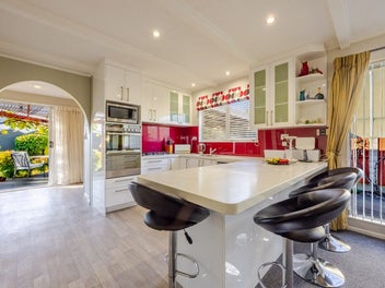 Large Parkside Living With Enduring Appeal