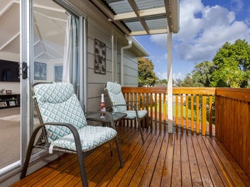 URGENT SALE: Owner Relocating South!