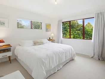 Tucked Into Tairua’s Greenery