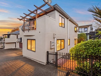 Secure, Sunny & Superb in Kohimarama