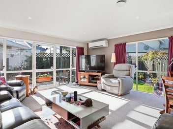 Immaculate Sunny Standalone & Now Price to Sell