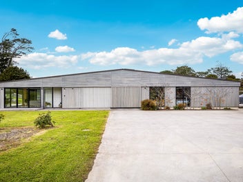 Architectural Lifestyle Designed for Entertaining