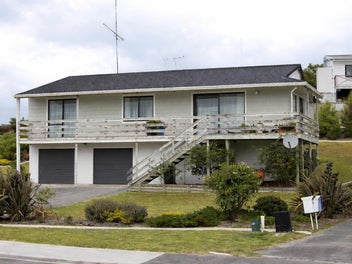 Image 1 of 8
