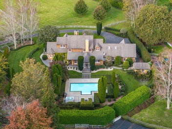 Private Lifestyle Holding with Acreage