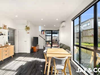 Owners Says Sell