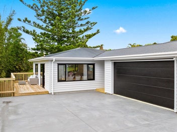 Modern Family Home - Move-In Ready