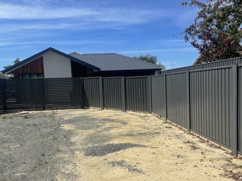 Prime Site Close To Town Centre