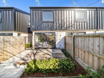 Modern Comfort & Easy Living with EV Charging