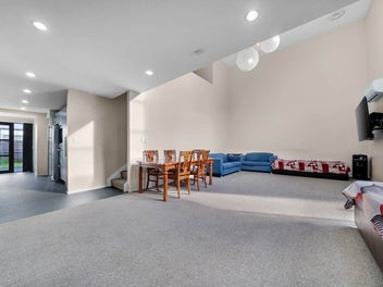 Image 1 of 18