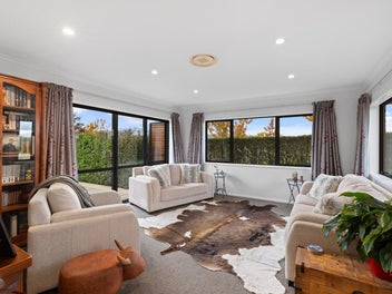 Millfield Masterpiece With 2nd Dwelling