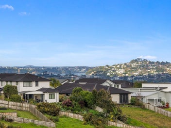 Smart design meets sun, space and stunning views