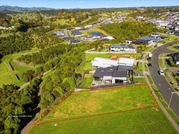 Rare 753sqm (approx.) Opportunity in The Lakes