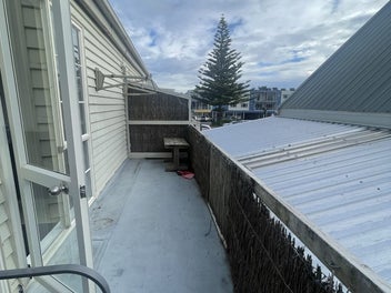 Image 1 of 18