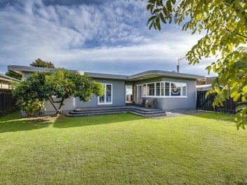 Immediate possession in prime location