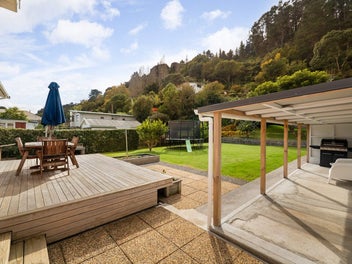 Modernised Coastal Living