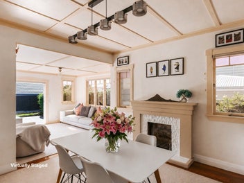 Beautiful High Stud Bungalow