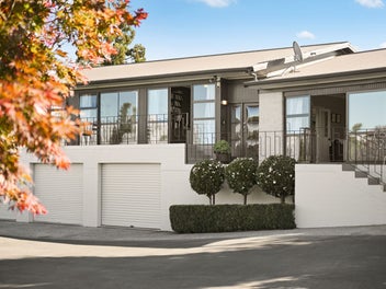 Space, Privacy & Sweeping City Views