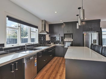 Modern Living In St Leonards