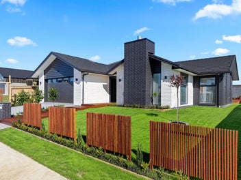 Snap Up This Beautiful Versatile Show Home!