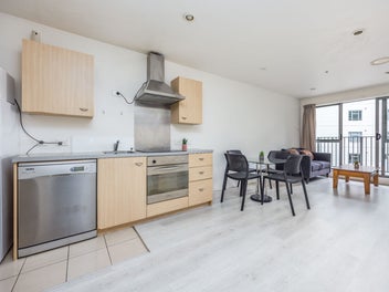 The Leasehold has Landings
