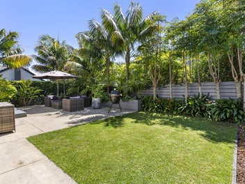 Coastal Elegance in Devonport