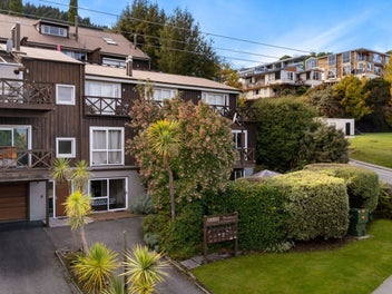 Holiday Home Investment in Central Queenstown