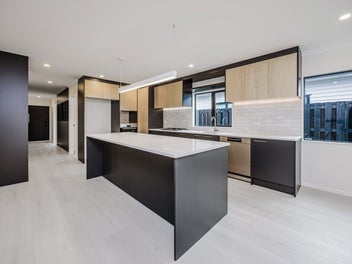 Brand New Standalone 3 Bed & 2 Bath