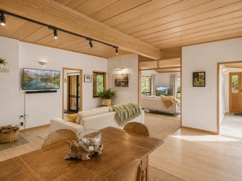 Idyllic Country Living 4.1Hectare
