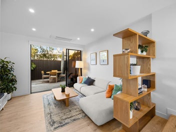 Boutique Peninsula Living