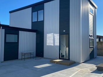 Image 1 of 11