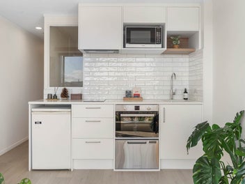 Find Your Zest for Living Beautifully Refurbished!