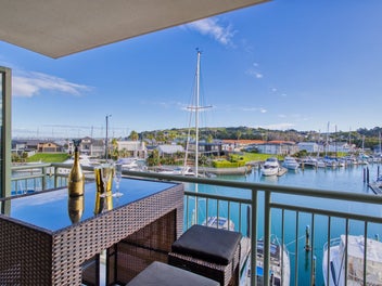 Secure Marina Lifestyle With Own 14M Berth