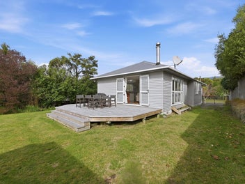 Holiday Home or Just Home - on Kutai