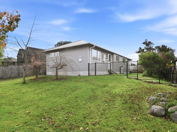 Holiday Home or Just Home - on Kutai