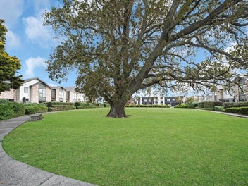 Modern Luxury Facing Reserve!