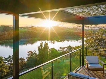 Waterfront - Spectacular Home + RC to Subdivide