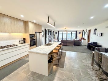 Modern, Easy-Care Living at its Best!