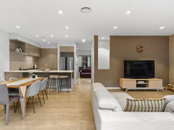 Effortless living with space, sun and style