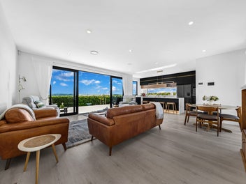 Single-level Modern Home with Income Potential