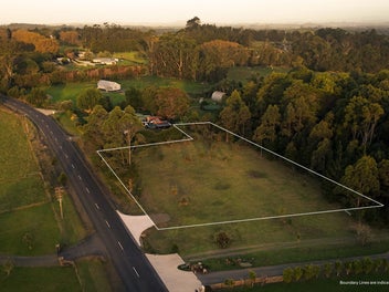 Build Amongst the Birds – 1 Acre Lifestyle Section