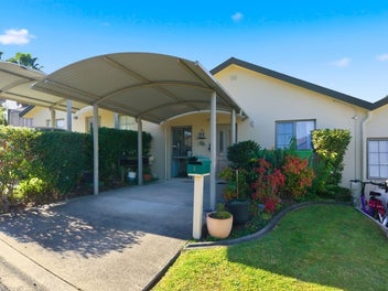 Private & Peaceful With Panoramic Views