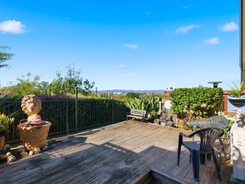 Private & Peaceful With Panoramic Views