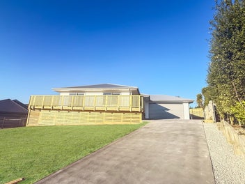 Image 1 of 18