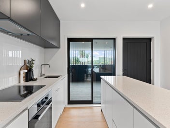 Smart Buy: Lift Access Apartments