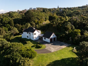 Private Family Sanctuary with Stunning Views
