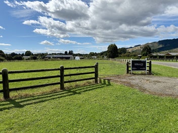 Prime lifestyle section in sought-after location