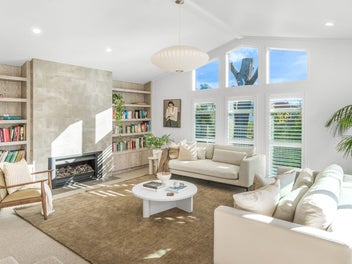 Arney Rd - Rooms For All The Family